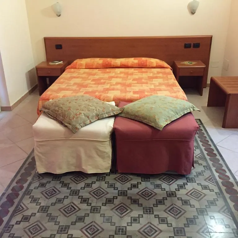 Gr B&B Ali Terme 2*,