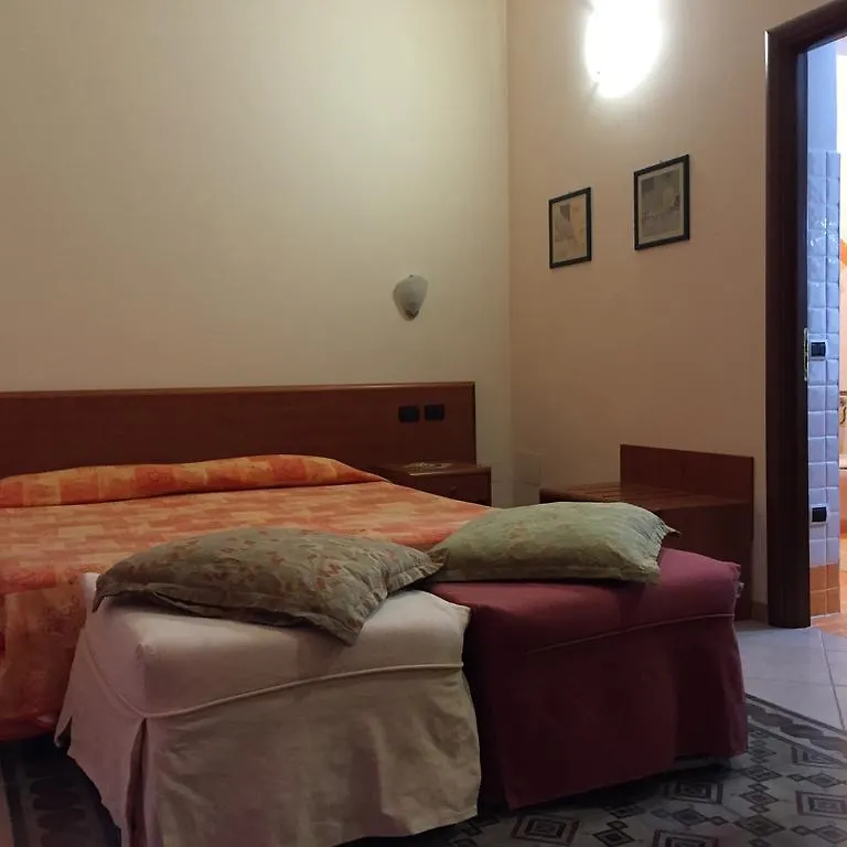 אלי טרמה Gr B&B