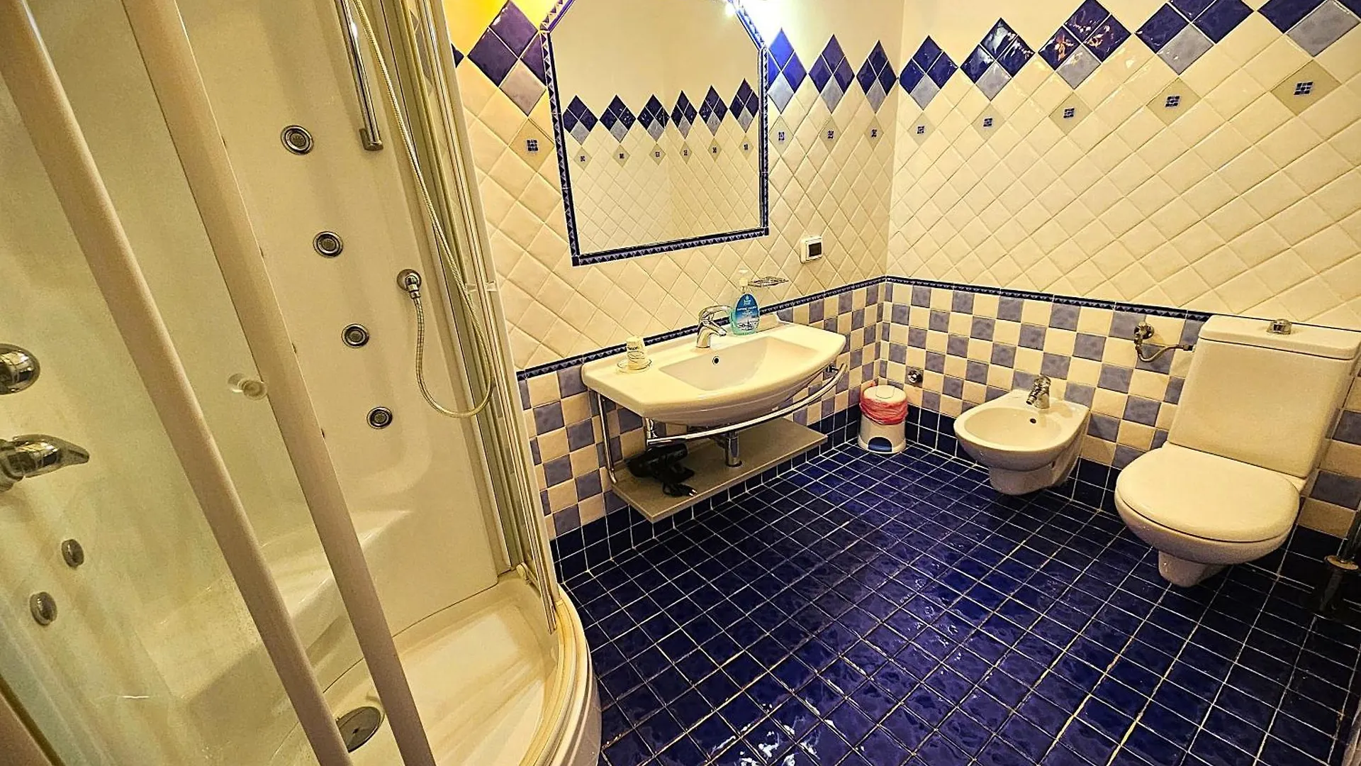 אלי טרמה Gr B&B 2*, אלי טרמה איטליה